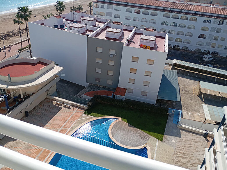 Apartamentos Picasso Pe�iscola 3000