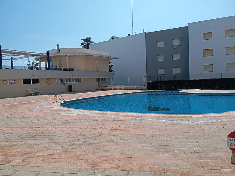 Apartamentos Picasso Pe�iscola 3000