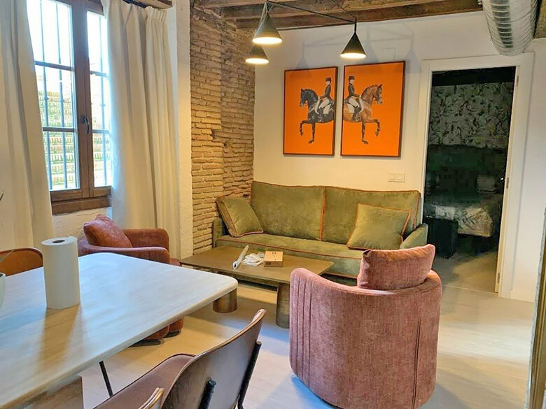 Apartamentos Palacete Nazar� Granada 3000