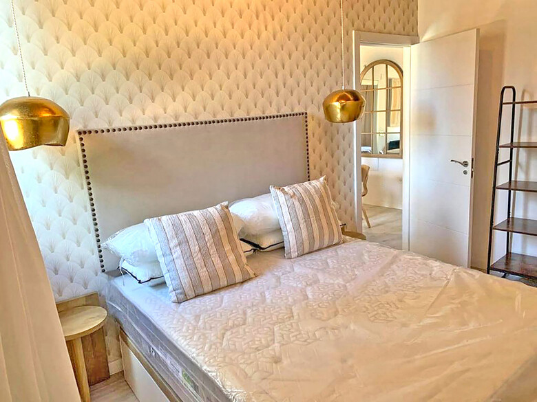 Apartamentos Palacete Nazar� Granada 3000