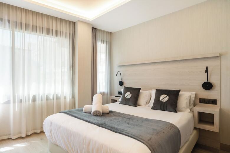Dobo Madrid Sb20