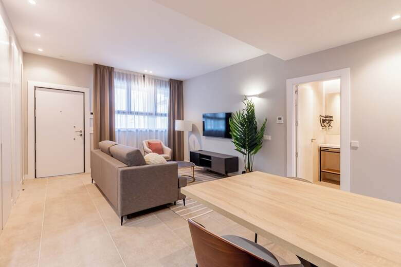 Hotel Home Art Apartments Bernab�u