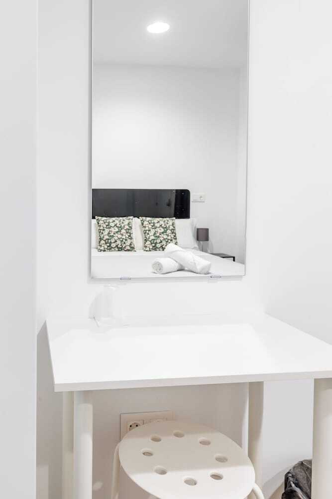 Hotel Ayz Princesa - Auto Check-in Property