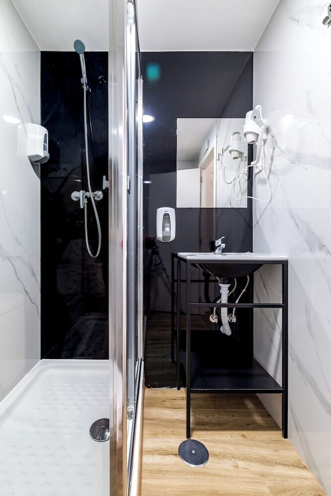 Hotel Ayz Princesa - Auto Check-in Property