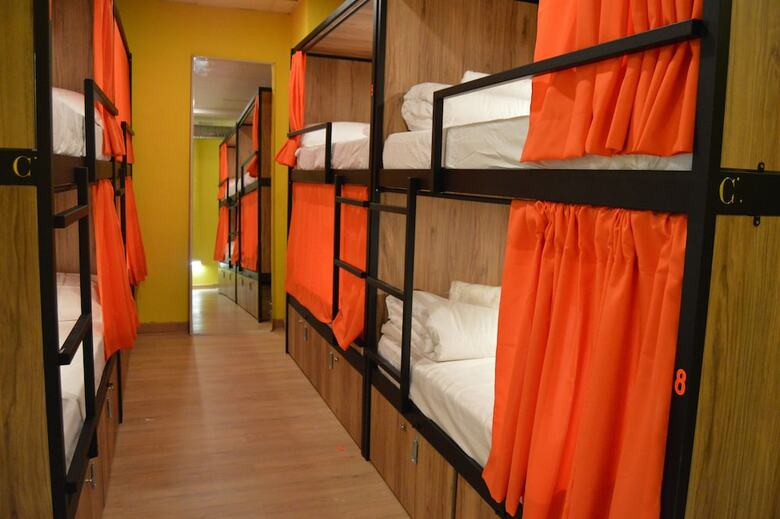 Hostal Debod Hostel