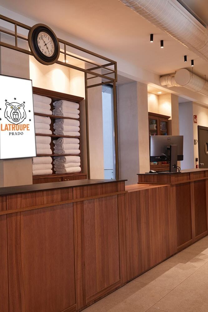 Hotel Latroupe Prado