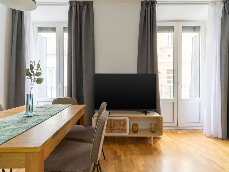 Aparthotel Limehome Madrid San Lorenzo
