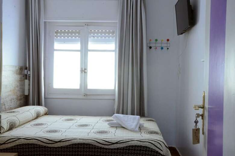 Hostal Casa de Huespedes Almansa