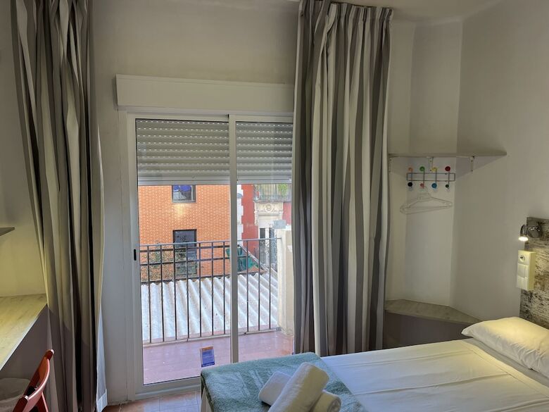 Hostal Casa de Huespedes Almansa