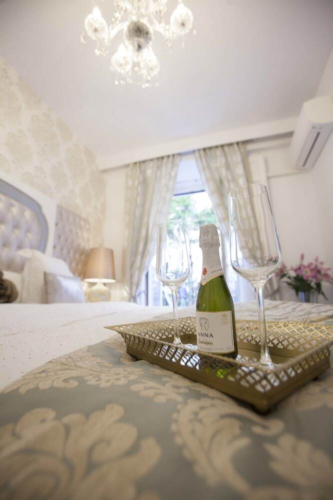 Hostal Boutique Palace - Adults Only