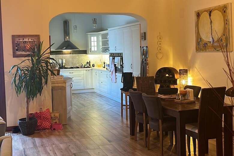 Residencia House -sleeps6, Pet Friendly, Garden, Fireplace