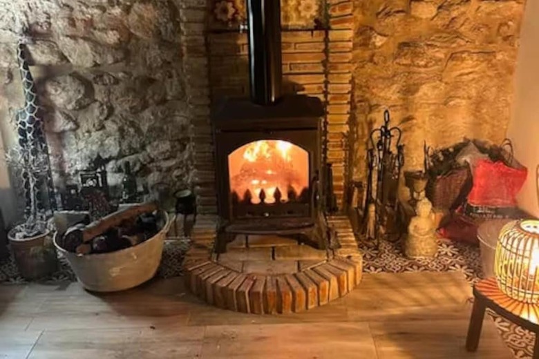 Residencia House -sleeps6, Pet Friendly, Garden, Fireplace