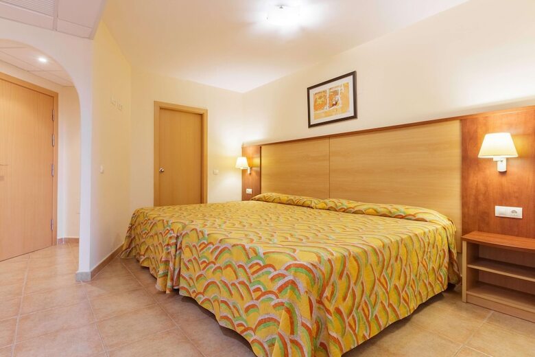 Aparthotel Apartamentos Best Alcazar