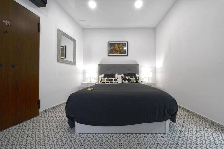 Casa Verde Comfortable Air-conditioned