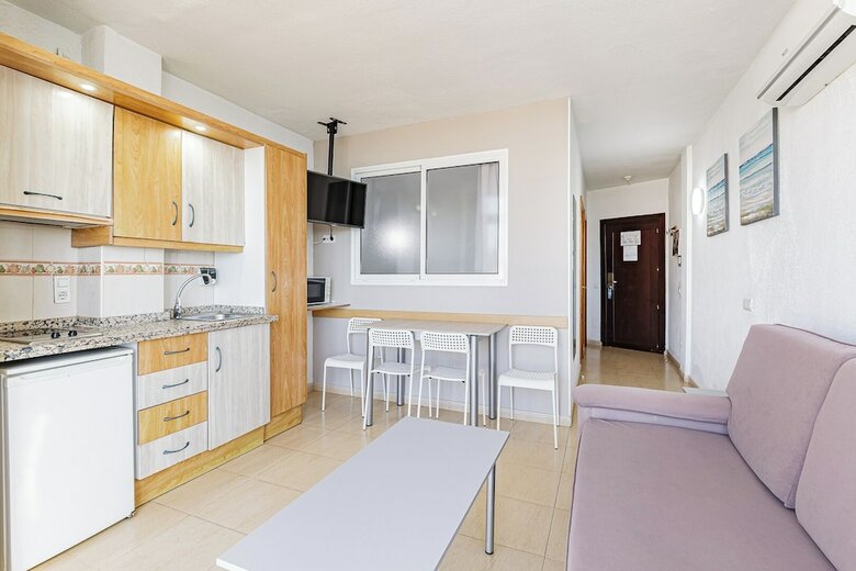 Aparthotel Apartamentos Doramar