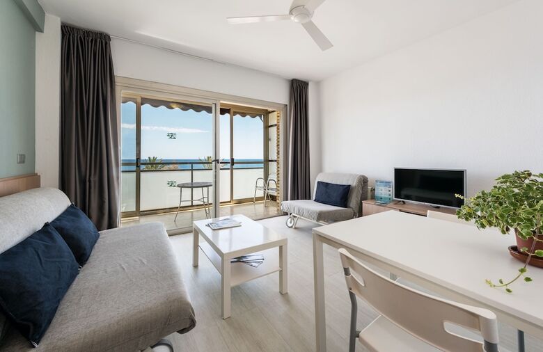 Aparthotel Apartamentos Flats Friends Atlantida