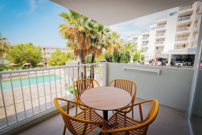 Hotel Vistasol Apartments