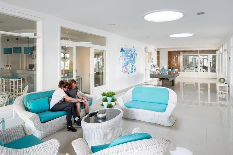 Hotel Neptuno Suites - Only Adults