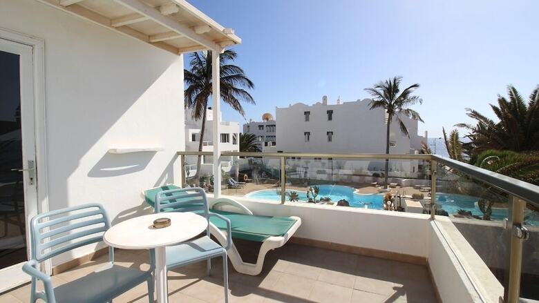 Hotel Neptuno Suites - Only Adults