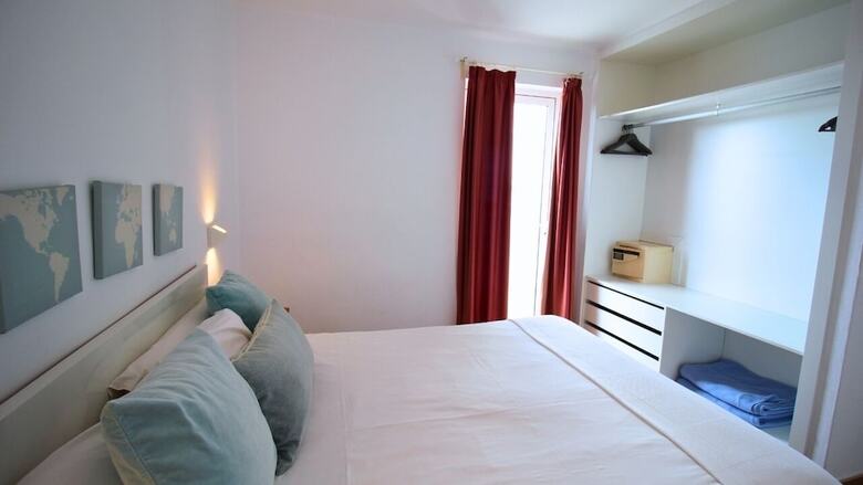 Hotel Neptuno Suites - Only Adults