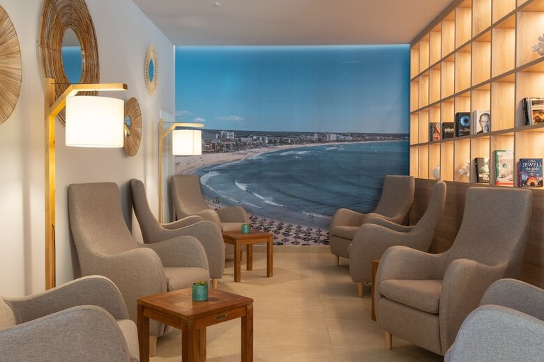 Hotel Las Arenas