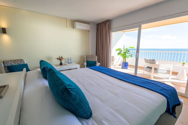Aparthotel Apartamentos Jabega