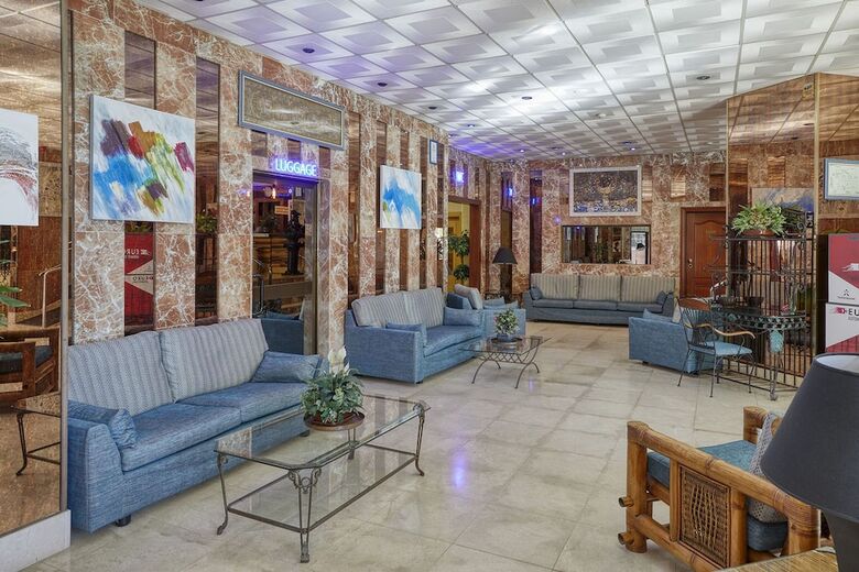 Aparthotel Apartamentos Jabega