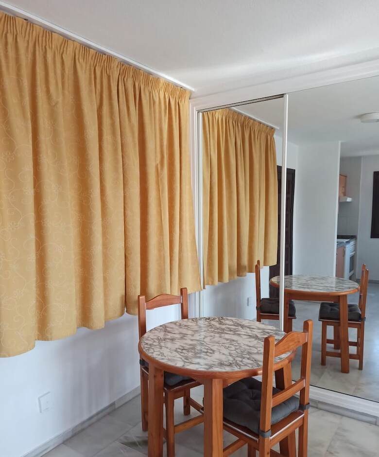 Hotel Pueblo Evita Hill