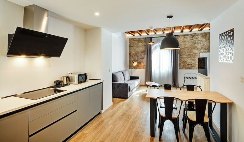 Aparthotel Sercotel Granada Suites