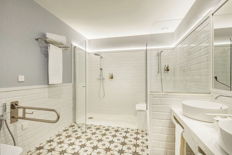 Aparthotel Sercotel Granada Suites