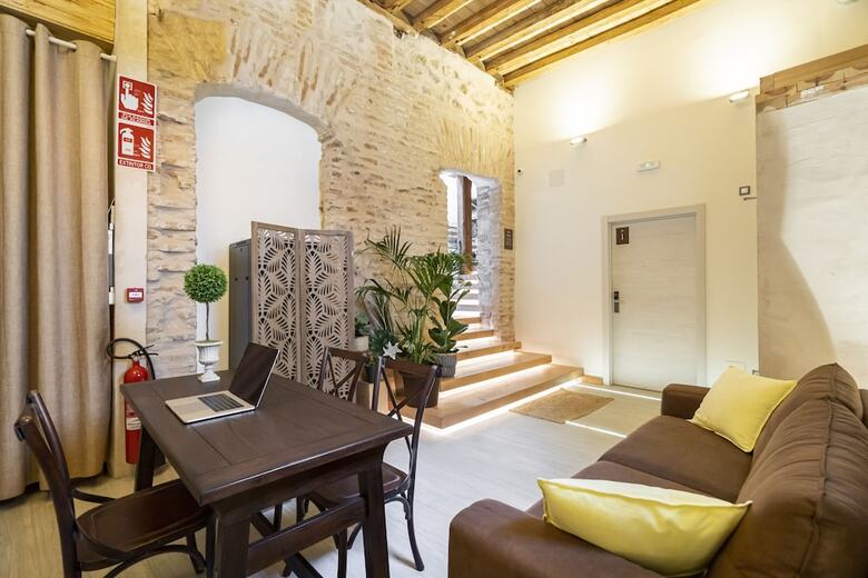 Hotel Dobo Azacanes Hostal