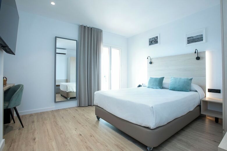 Hotel Coral Boutique By Gaiarooms