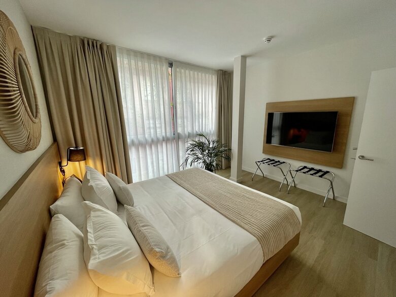 Hotel Emblem�tico Hi Suites
