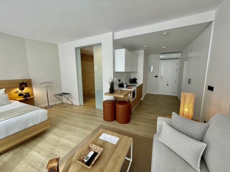 Hotel Emblem�tico Hi Suites
