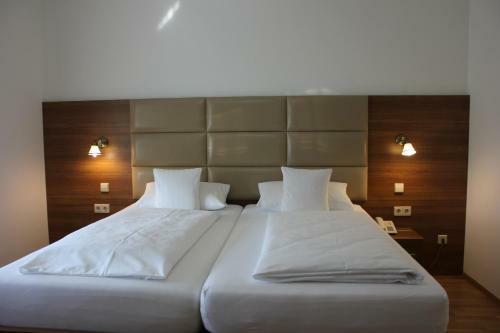 Hotel Rheinbr�cke