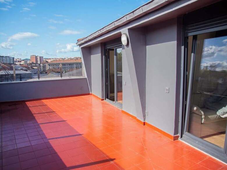 Aparthotel Apartamentos Santander Malia�o Suites 3000