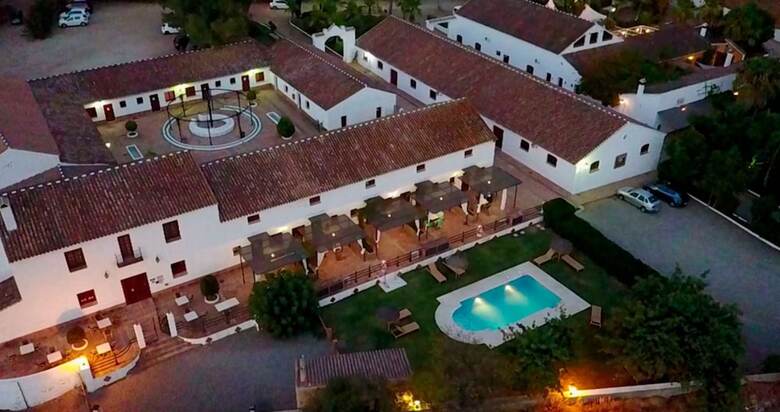 Hotel & Restaurant Cortijo Del Arte