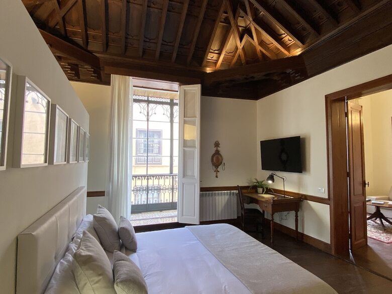 Hotel Nava Suites