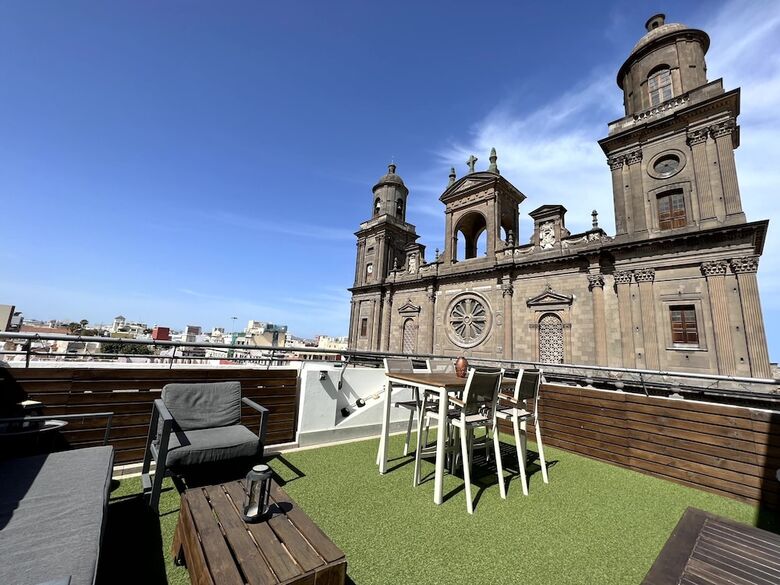Santa Ana Suite & Rooms
