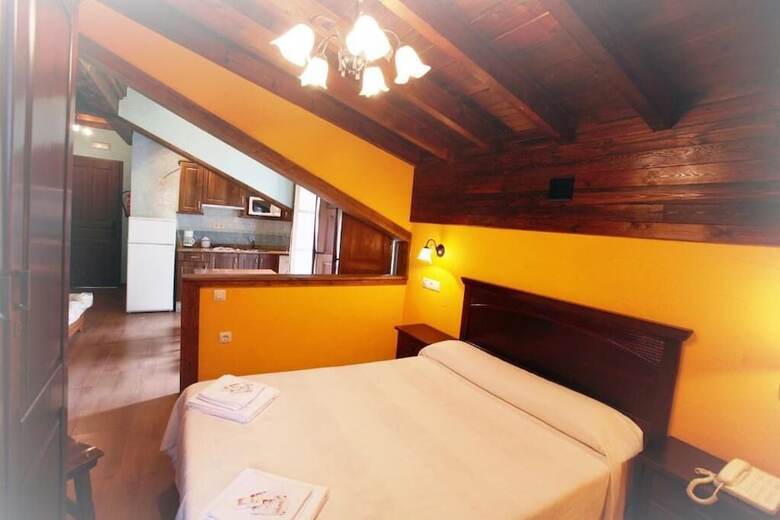 Aparthotel Apartamentos Aguasaliu