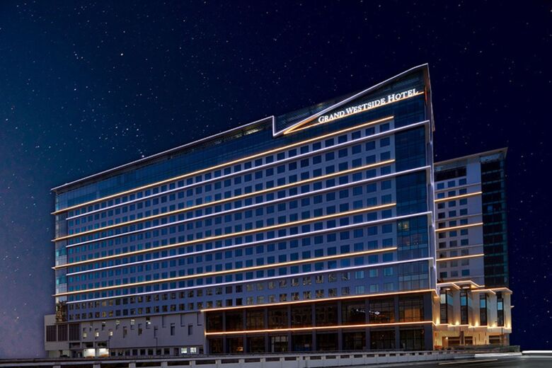 Hotel Grand Westside Manila Bay