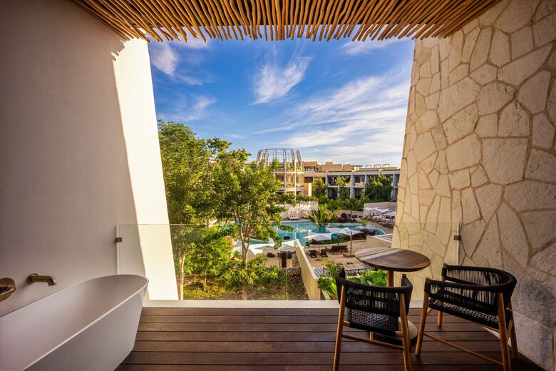 Hotel Secrets Tulum Resort & Beach Club