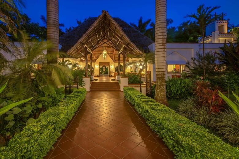 Hotel Sea Cliff Resort And Spa Zanzibar