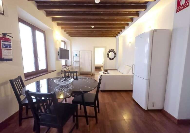 Aparthotel Isa Granada