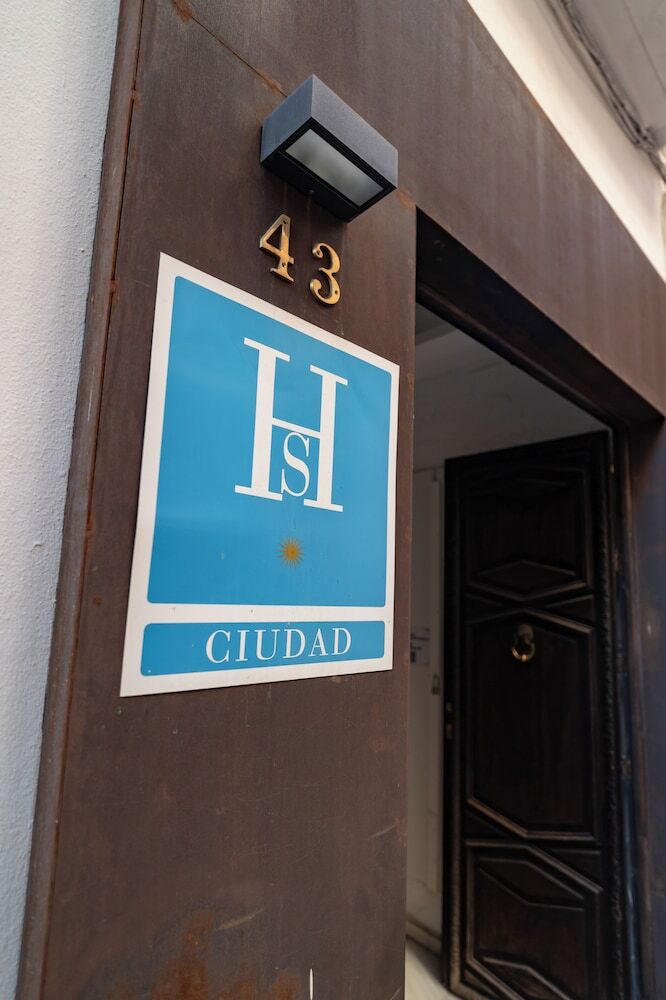 Hotel Center Suites San Eloy