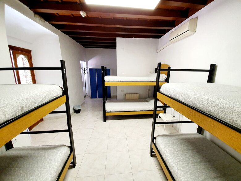Hostal Arc House Cordoba