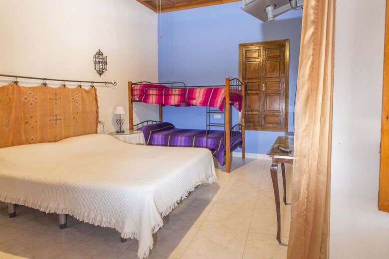 Hostal Arc House Cordoba