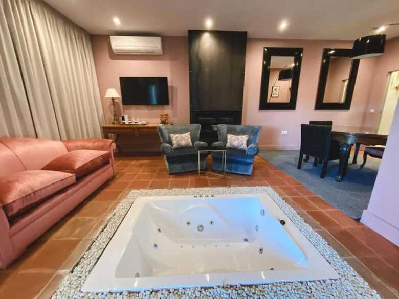 Hotel Boutique Pinar By Bossh Hotels