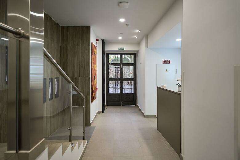 Aparthotel Ines Luna Suites