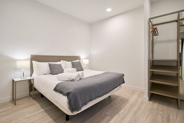 Aparthotel Ines Luna Suites